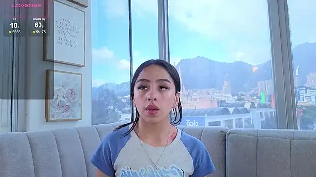 Daphne chers online show from 5, 5, 2026