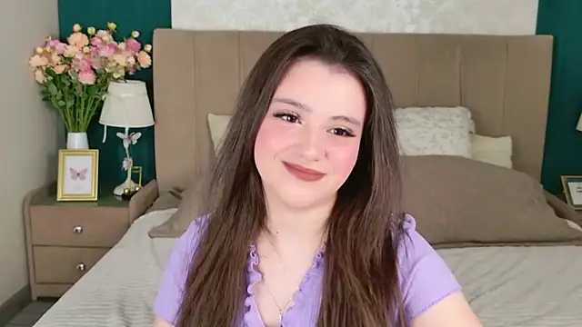 Snapshot of Pauline_Heaven chatting on 13, 9, 2025 Pauline Heaven online show from 13, 9, 2025