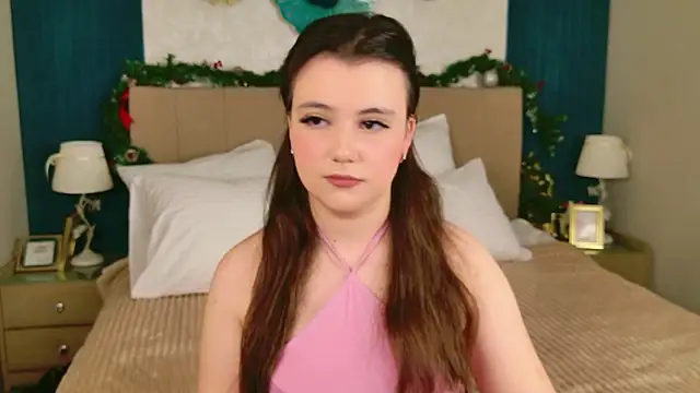 Snapshot of Pauline_Heaven chatting on 6, 1, 2026 Pauline Heaven online show from 6, 1, 2026