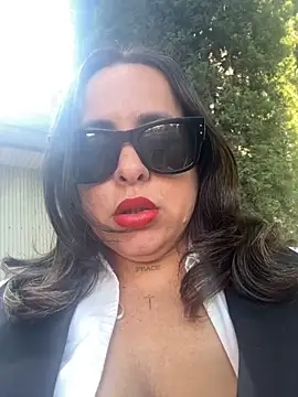 laarti online show from 14, 10, 2025