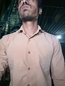 Snapshot of Loveinsync chatting on 16, 12, 2025 Loveinsync online show from 16, 12, 2025