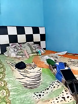 DivinaTransStrella online show from 16, 9, 2025