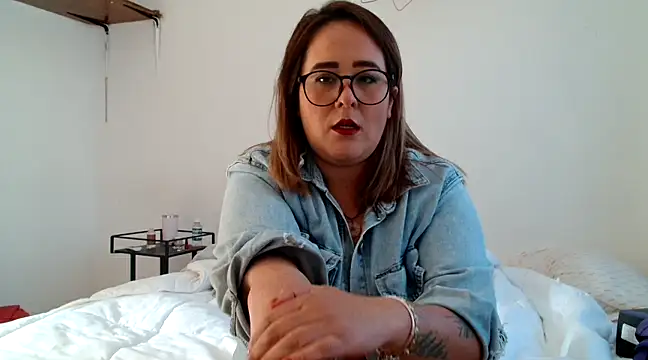 SweetRomina online show from 6, 2, 2025