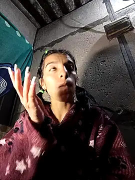 Ariell Kieran online show from 12, 2, 2025