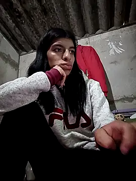 Ariell Kieran online show from 19, 2, 2025