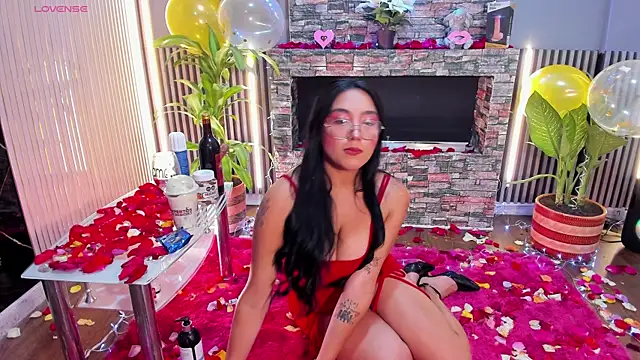 Enyel valmina online show from 14, 2, 2025