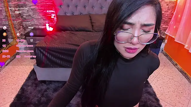 Enyel valmina online show from 26, 2, 2025