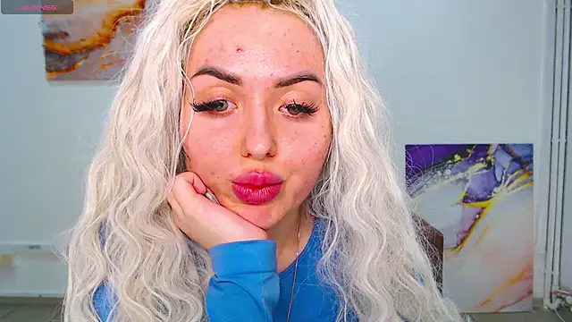 MissisCaty online show from 12, 3, 2025