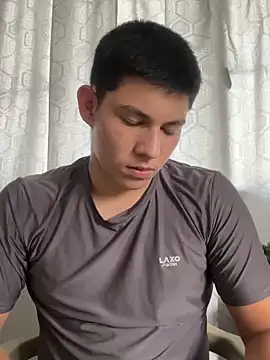 JamesCr  online show from 2, 3, 2025