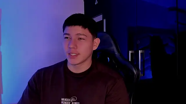 JamesCr  online show from 19, 9, 2025