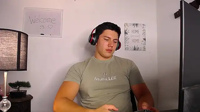 JamesCr  online show from 8, 10, 2025