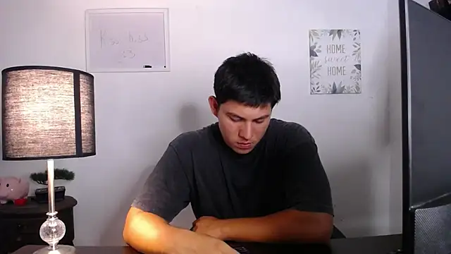 JamesCr  online show from 15, 10, 2025