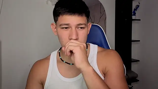 JamesCr  online show from 30, 7, 2026