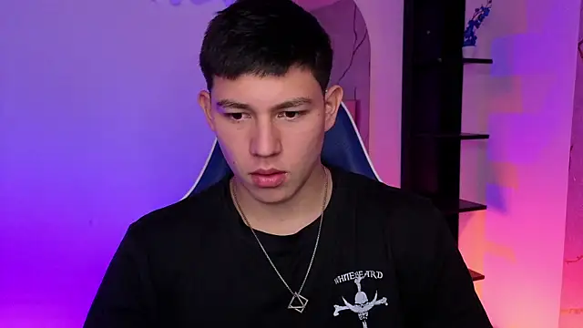 JamesCr  online show from 4, 8, 2026