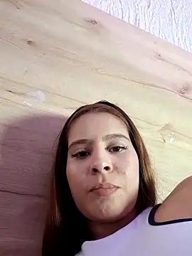 bella lovers  online show from 11, 2, 2025