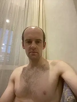 LynnAhNight online show from 13, 10, 2025