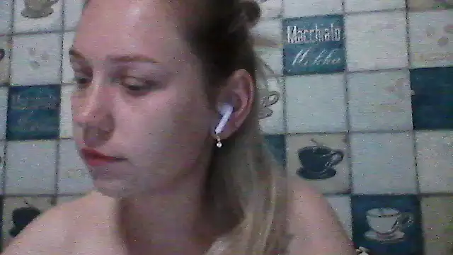 Snapshot of Anna_wey chatting on 19, 7, 2026 Anna wey online show from 19, 7, 2026