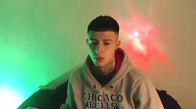 Snapshot of 7_Saturno_7 chatting on 3, 3, 2025 7 Saturno 7 online show from 3, 3, 2025