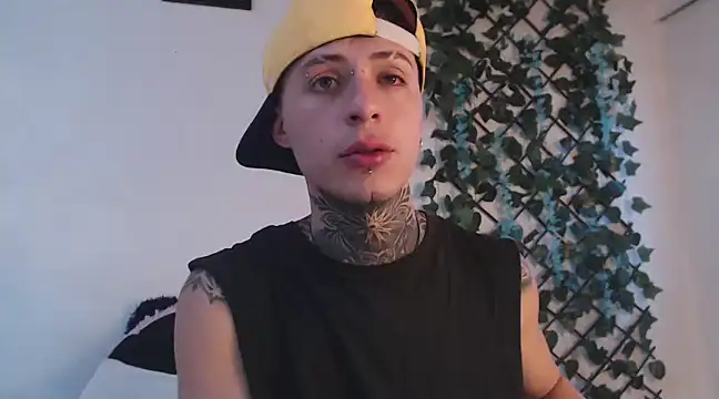 Snapshot of 7_Saturno_7 chatting on 11, 3, 2025 7 Saturno 7 online show from 11, 3, 2025