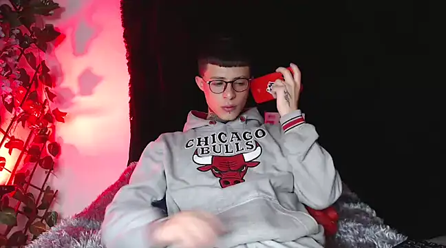 Snapshot of 7_Saturno_7 chatting on 19, 3, 2025 7 Saturno 7 online show from 19, 3, 2025