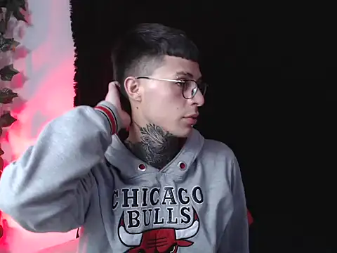 Snapshot of 7_Saturno_7 chatting on 19, 3, 2025 7 Saturno 7 online show from 19, 3, 2025