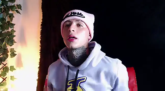 Snapshot of 7_Saturno_7 chatting on 23, 3, 2025 7 Saturno 7 online show from 23, 3, 2025