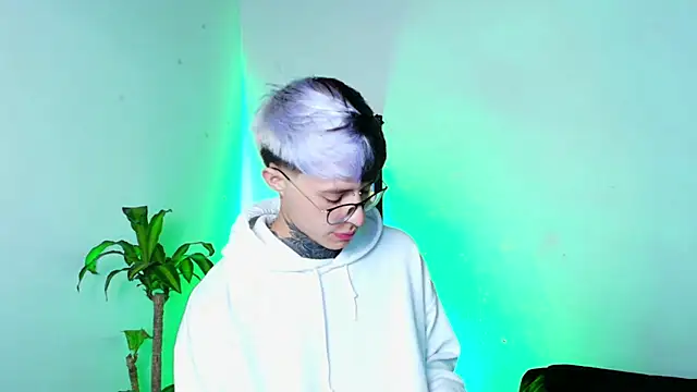 Snapshot of 7_Saturno_7 chatting on 10, 9, 2025 7 Saturno 7 online show from 10, 9, 2025