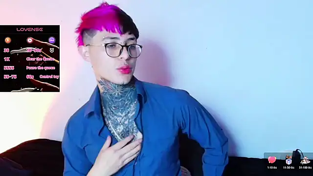 Snapshot of 7_Saturno_7 chatting on 25, 10, 2025 7 Saturno 7 online show from 25, 10, 2025