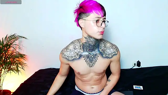 Snapshot of 7_Saturno_7 chatting on 6, 11, 2025 7 Saturno 7 online show from 6, 11, 2025