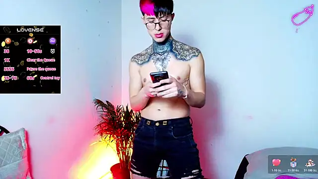 Snapshot of 7_Saturno_7 chatting on 17, 11, 2025 7 Saturno 7 online show from 17, 11, 2025