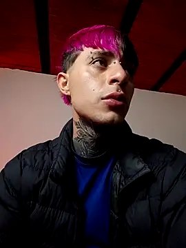 Snapshot of 7_Saturno_7 chatting on 18, 11, 2025 7 Saturno 7 online show from 18, 11, 2025