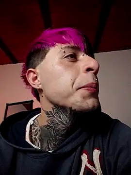 Snapshot of 7_Saturno_7 chatting on 22, 11, 2025 7 Saturno 7 online show from 22, 11, 2025