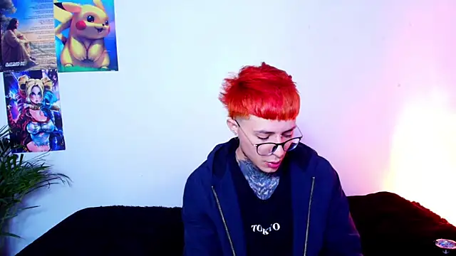 Snapshot of 7_Saturno_7 chatting on 2, 12, 2025 7 Saturno 7 online show from 2, 12, 2025