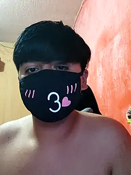 Snapshot of LuisA_Femm chatting on 18, 2, 2025 LuisA Femm online show from 18, 2, 2025