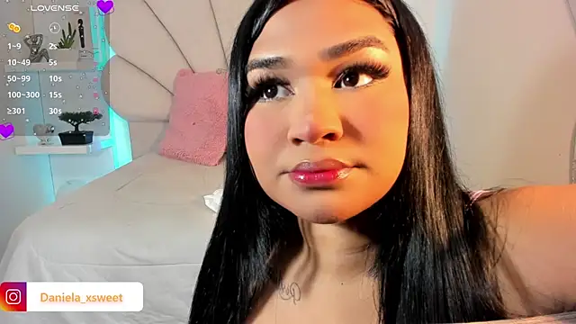 Danielaangelina online show from 3, 10, 2025