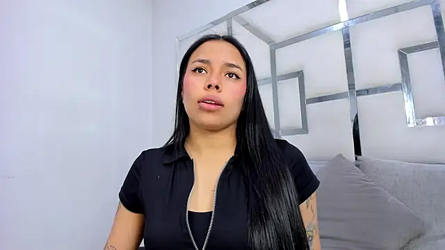 Snapshot of ZoeWan69 chatting on 22, 11, 2025 ZoeWan69 online show from 22, 11, 2025