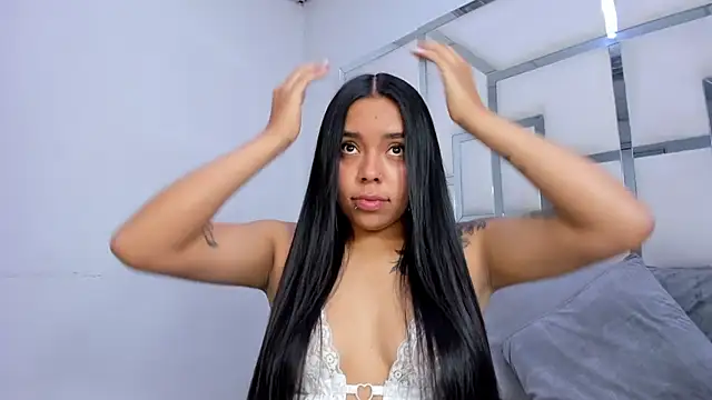 Snapshot of ZoeWan69 chatting on 24, 11, 2025 ZoeWan69 online show from 24, 11, 2025