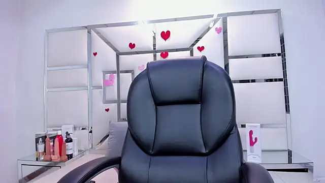 Snapshot of ZoeWan69 chatting on 11, 2, 2026 ZoeWan69 online show from 11, 2, 2026