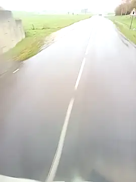 Snapshot of Dam70 chatting on 27, 10, 2025 Dam70 online show from 27, 10, 2025