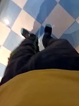 Snapshot of Dam70 chatting on 14, 12, 2025 Dam70 online show from 14, 12, 2025