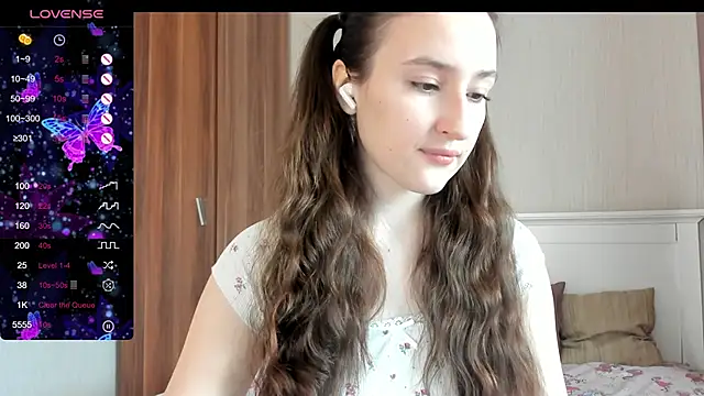 Cute  Nana online show from 28, 10, 2025