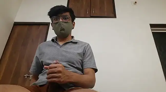 Snapshot of kk77102 chatting on 5, 3, 2025 kk77102 online show from 5, 3, 2025