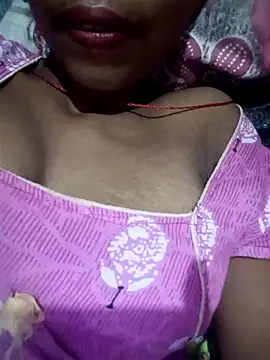 Snapshot of Miss_triha chatting on 12, 9, 2025 Miss triha online show from 12, 9, 2025