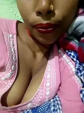 Snapshot of Miss_triha chatting on 4, 11, 2025 Miss triha online show from 4, 11, 2025