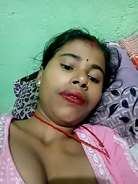 Snapshot of Miss_triha chatting on 4, 11, 2025 Miss triha online show from 4, 11, 2025