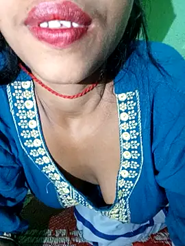 Snapshot of Miss_triha chatting on 7, 11, 2025 Miss triha online show from 7, 11, 2025