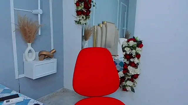 emmysandoval online show from 16, 9, 2025