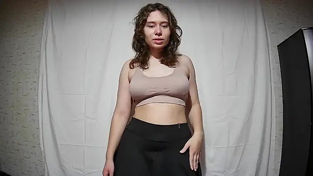 Snapshot of girliemilk chatting on 16, 11, 2025 girliemilk online show from 16, 11, 2025