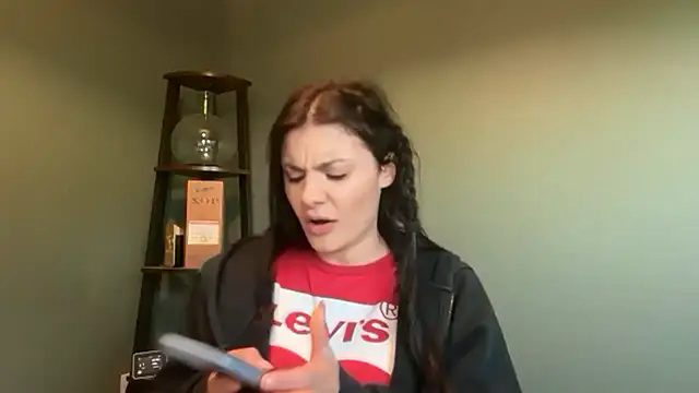 Petitecookie online show from 11, 3, 2026