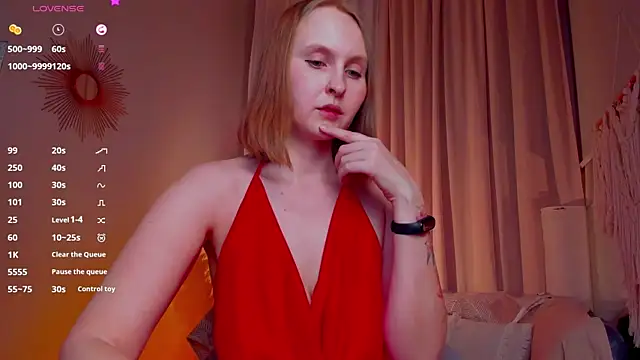 Agatha Mott online show from 4, 3, 2025